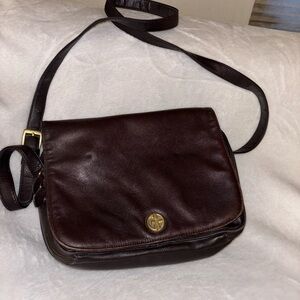 Elegant Dark Brown Leather Crossbody Bag